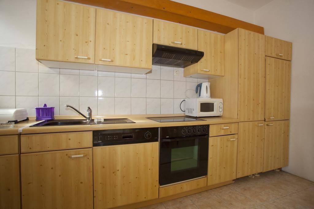 Apartments Dino Makarska Extérieur photo