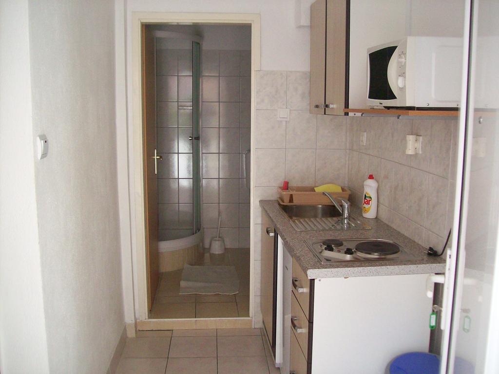 Apartments Dino Makarska Extérieur photo